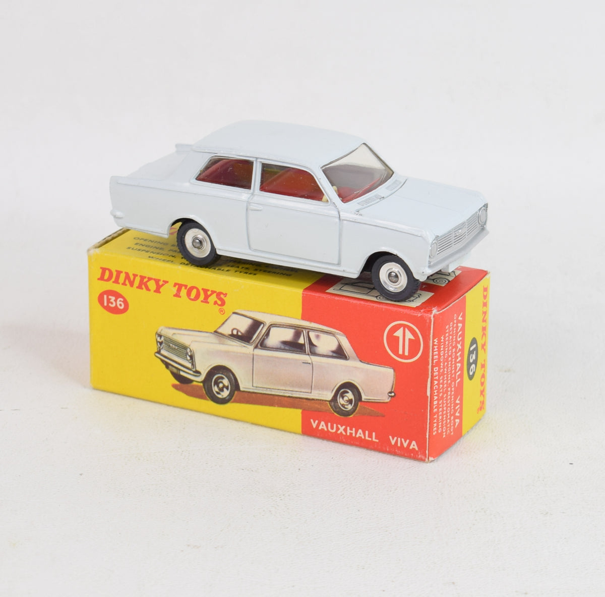 Dinky toys 136 Vauxhall Viva Virtually Mint/Nice box