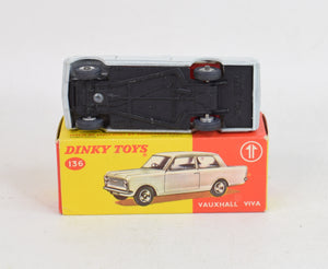 Dinky toys 136 Vauxhall Viva Virtually Mint/Nice box