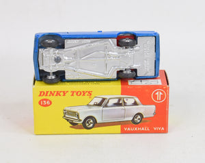 Dinky toys 136 Vauxhall Viva Virtually Mint/Nice box