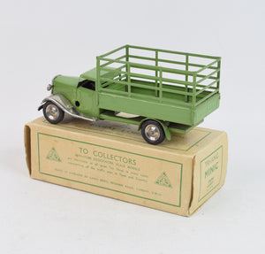 Tri-ang Minic 67m Farm Lorry Virtually Mint/Boxed