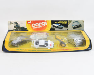 Corgi Juniors 3030 James Bond 'S.W.L.M' Mint/Nice box "Yorkshire Collection"