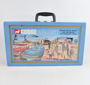 Corgi toys - Tourist carry case - Mint "Cricklewood Collection"