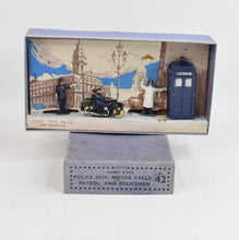 Dinky toys 42 Pre war Police Hut, Motor Cycle & Patrol Virtually Mint/Boxed