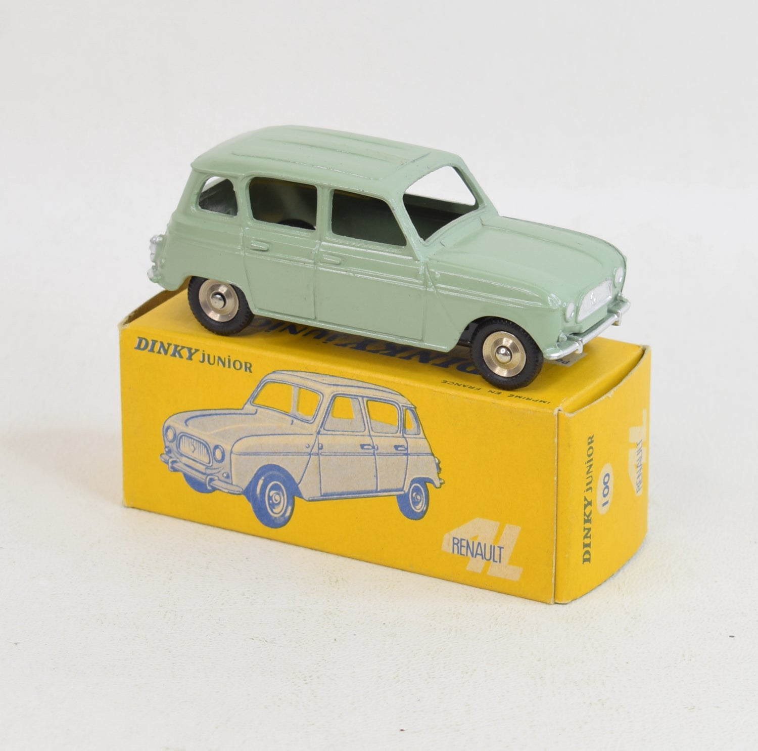 Dinky Junior 100 Renault 4l Virtually Mint/Nice box