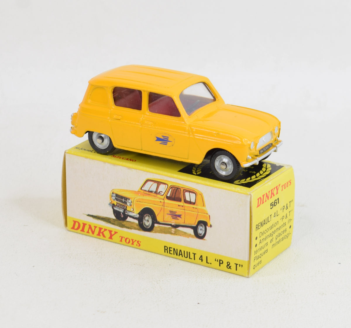 Dinky 561 Renault 4l P&T Virtually Mint/Nice box
