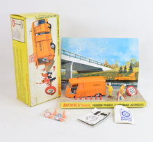 French Dinky 570A Fourgon Peugeot J7 Depannage Autoroutes Virtually Mint/Boxed
