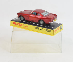 Dinky toy 116 Volvo 1800s Virtually Mint/boxed
