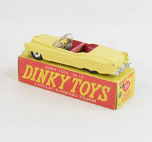 Dinky toy 131 Cadillac Tourer Virtually Mint/Nice box