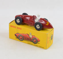 Dinky Toys 23j Auto de Course Ferrari Virtually Mint/Nice box