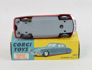 Corgi Toys 210s Citroen DS 19 Virtually Mint/Nice box