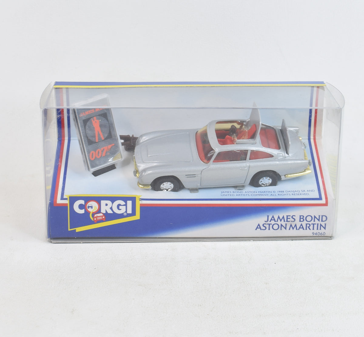 Corgi toys 94060 James Bond Aston Martin DB Mint/Boxed