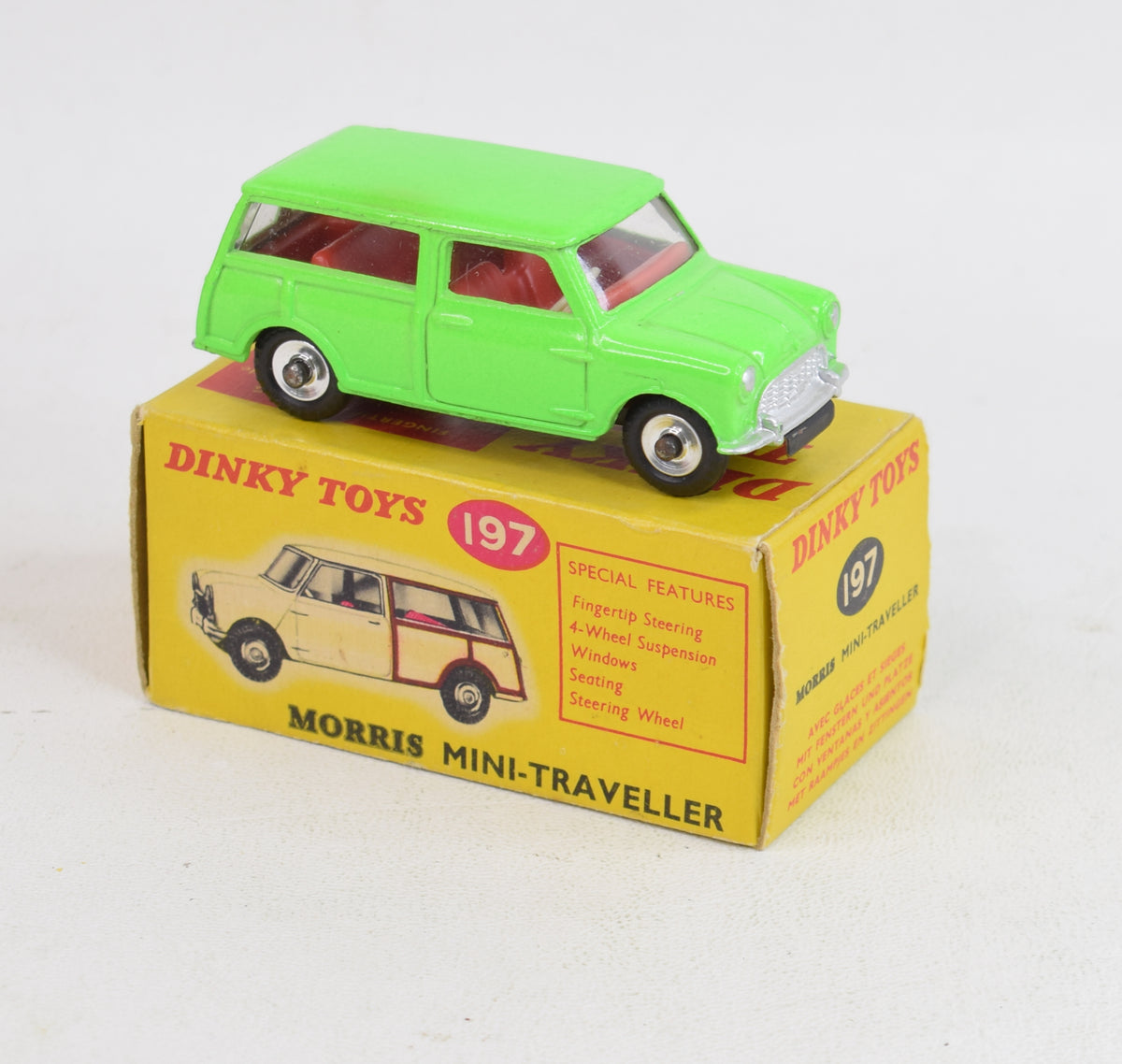 Dinky toys 197 Morris Mini-Traveller Virtually Mint/Boxed