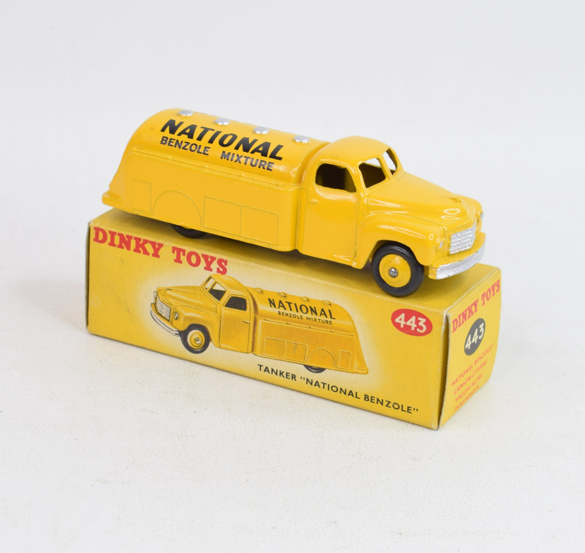 Dinky toys 443 'Benzole' Studebaker Virtually Mint/Nice box