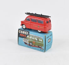 Corgi toys 405 Bedford Fire Tender Virtually Mint/Boxed (Non mech version) (MC)