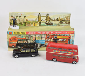Corgi toys Gift set 35 London Transport set Virtually Mint/Boxed