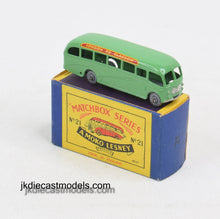 Matchbox Lesney 21 Bedford Duple RW/B2 box Virtually Mint/Nice box