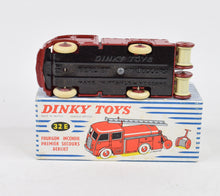 French Dinky toys 32E Fourgon - Fire Engine Virtually Mint/Nice box (Carlton)