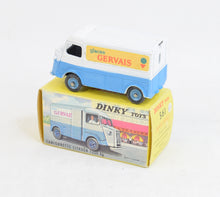 French Dinky Toys 561 Camionette 'Glaces Gervais' Virtually Mint/Nice box