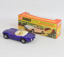 Corgi toys 375 Toyota 2000 G.T Virtually Mint/Nice box