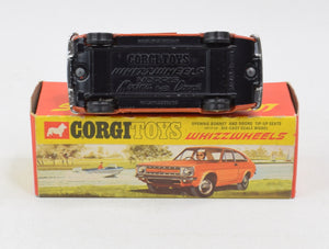 Corgi toys 306 Morris Marina 1.8 Coupe Near Mint/Boxed (Very unusual colour) 'Cricklewood Collection'