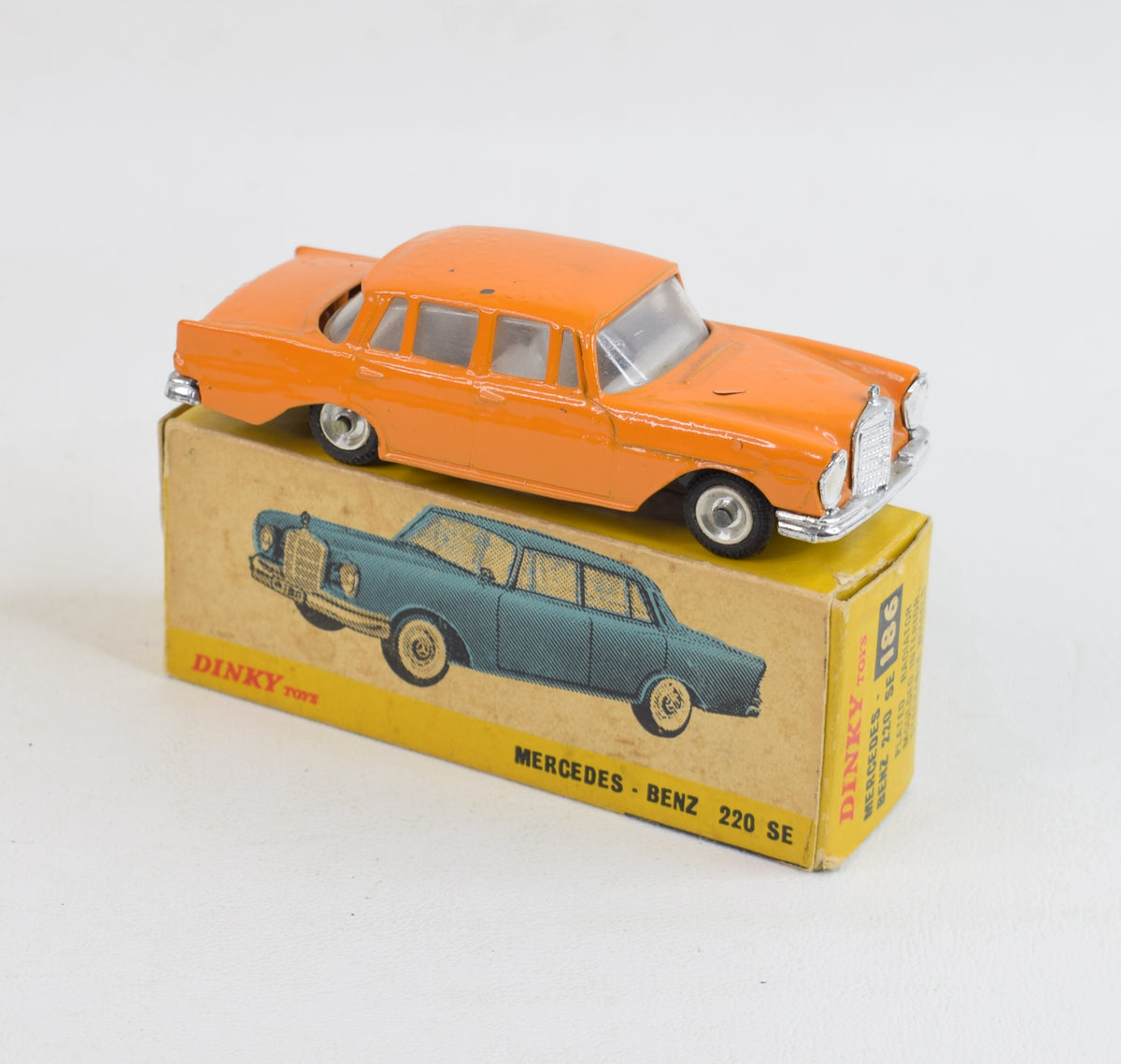 (Indian Dinky) 186 Mercedes Benz 220se Near Mint/Boxed (Poch/South African)