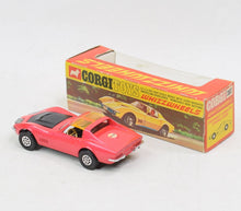 Corgi toys 387 Corvette Stingray Mint/Nice box