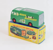 Matchbox King Size M-6 Racing Car transporter Virtually Mint/Nice box