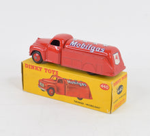 Dinky toys 440 'Mobilgas' Tanker Virtually Mint/Nice box