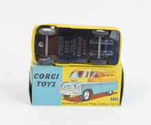 Corgi Toys 422 Bedford Van 'Corgi Toys' Virtually Mint /Nice box