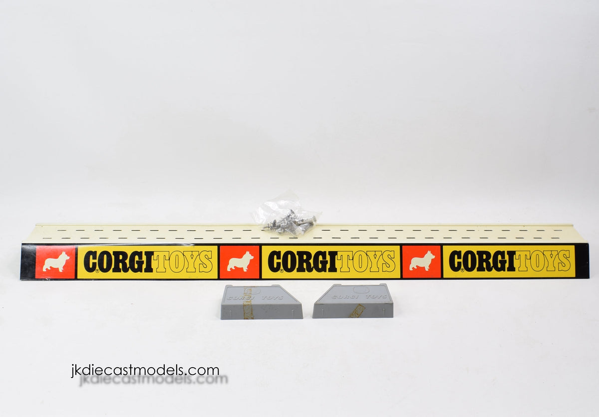 Corgi toys shelf tin stand 'Point of Sale' Virtually mint (No.1 of 2)
