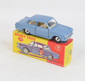 Dinky toys 139 Ford Consul Virtually Mint/Nice box