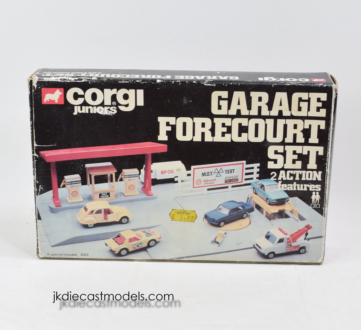 Corgi Junior 2003 Garage forecourt set ''The Taurus Collection''