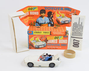 Corgi toys 336 James Bond Toyota Virtually Mint/Nice box (Light cream)