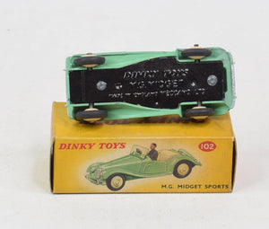 Dinky toy 102 M.G Midget Virtually Mint/Boxed