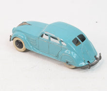 Dinky Toys 30a Chrysler Airflow Very Near Mint (1935/41)