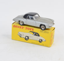 Dinky toys 526 Mercedes 190sl Virtually Mint/Boxed