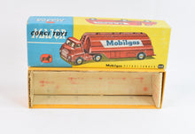 Corgi toys 1110 'Mobilgas' Tanker Virtually Mint/Nice box