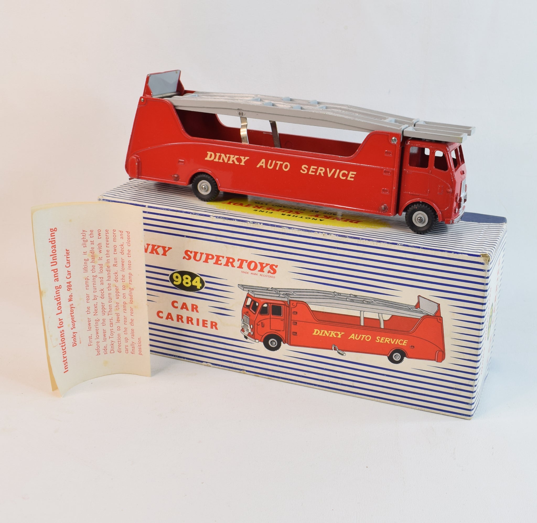 Dinky toys 984 Car Carrier Very Near Mint/Boxed – JK DIE-CAST MODELS