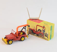 French Dinky 1412 Jeep De Depannage Virtually Mint/Nice box