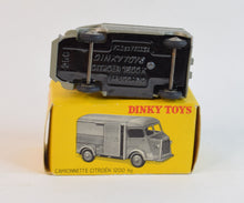 French Dinky toys 25C Camionette ' Virtually Mint/Boxed