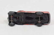 Dinky toy 25d Petrol Tanker Very Near Mint (2nd type)