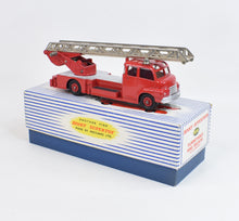 Dinky toys 956 Turntable Fire Escape Virtually Mint/Nice box (Earlier issue)