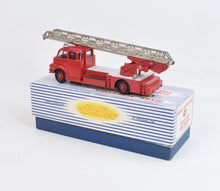 Dinky toys 956 Turntable Fire Escape Virtually Mint/Nice box (Earlier issue)