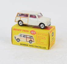 Dinky toys 197 Morris Mini-Traveller Virtually Mint/Lovely box