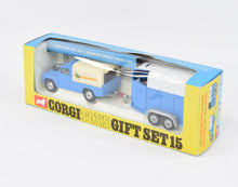 Corgi Toys Gift Set 15  Land-Rover with Rice's horse Trailer Virtually Mint/Nice box (Shaped hubs)