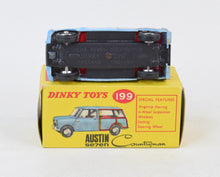 Dinky toys 199 Austin 7 Countryman Virtually Mint/Lovely box