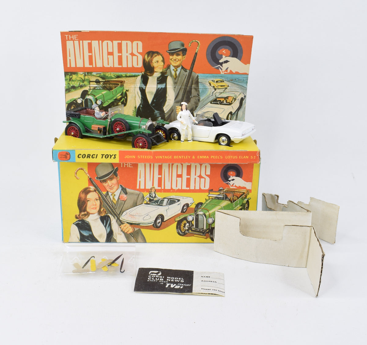 Corgi toys Gift set 40 Avengers Virtually Mint/Boxed