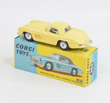 Corgi toys 304 Mercedes-Benz 300sl Virtually Mint/Nice box
