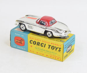 Corgi toys 304s Mercedes 300sl Virtually Mint/Nice box (Shaped hubs)