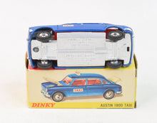 Dinky toy 282 Austin 1800 Taxi Virtually Mint/Boxed